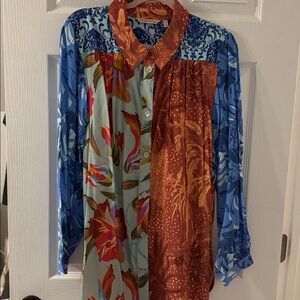 Soft Surrounding Tunic